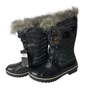 Sorel Women's Tofino II Faux Fur Lined Waterproof Boots Size 6.5